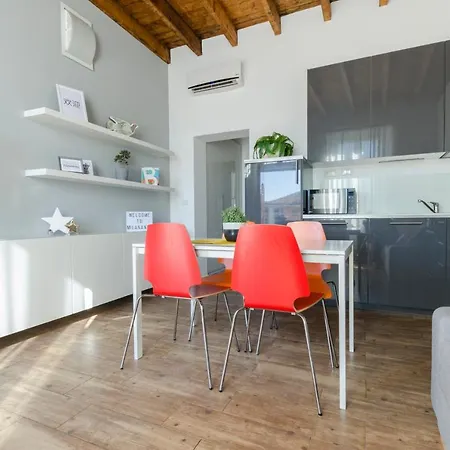 Caseospitali - Casa Milanando Bilocale Tra Porta Venezia E Corso Buenos Aires 아파트
